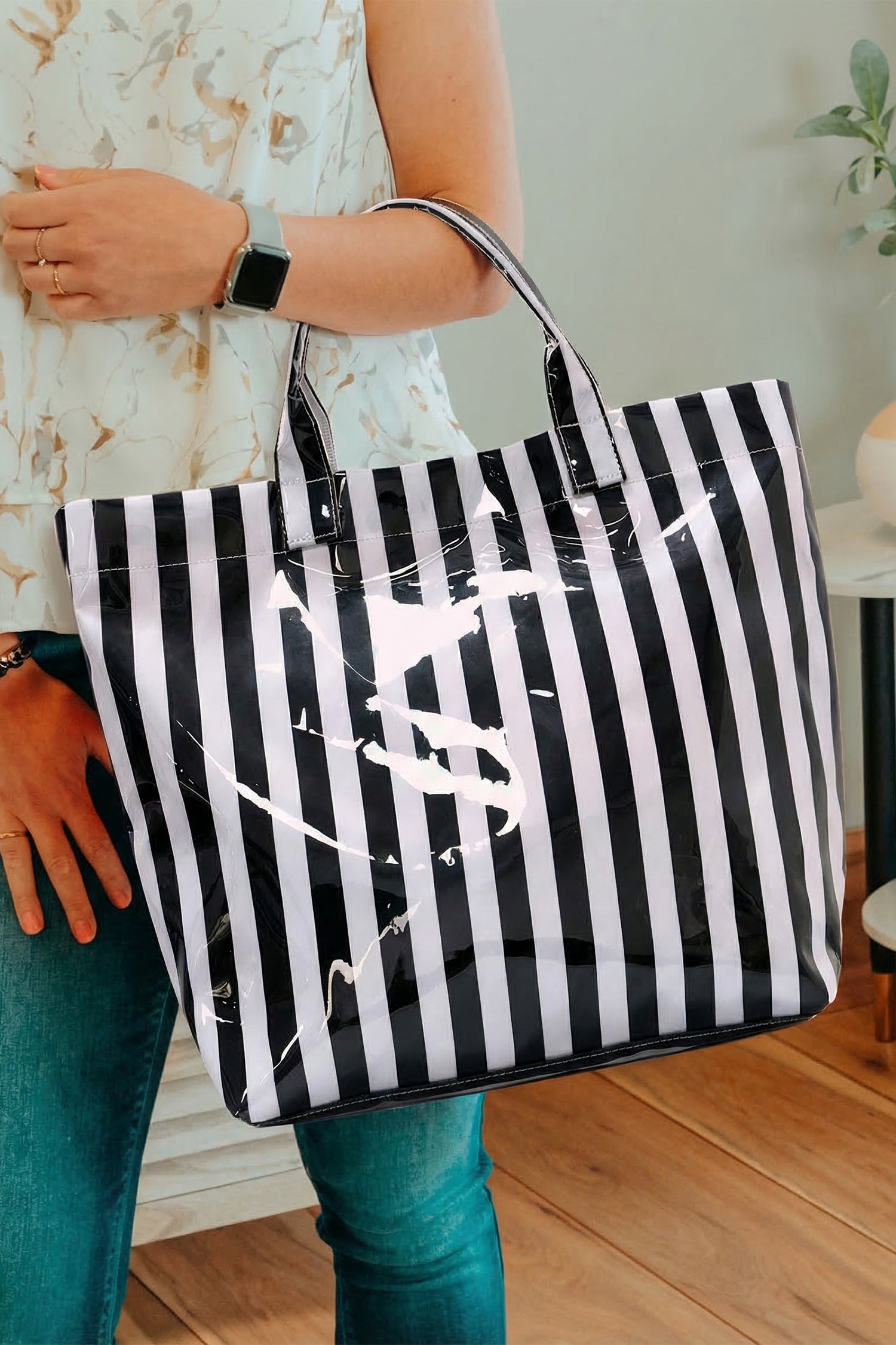 The Yasmine Tote Bag